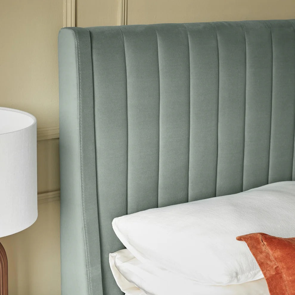 The Amalfi bed
