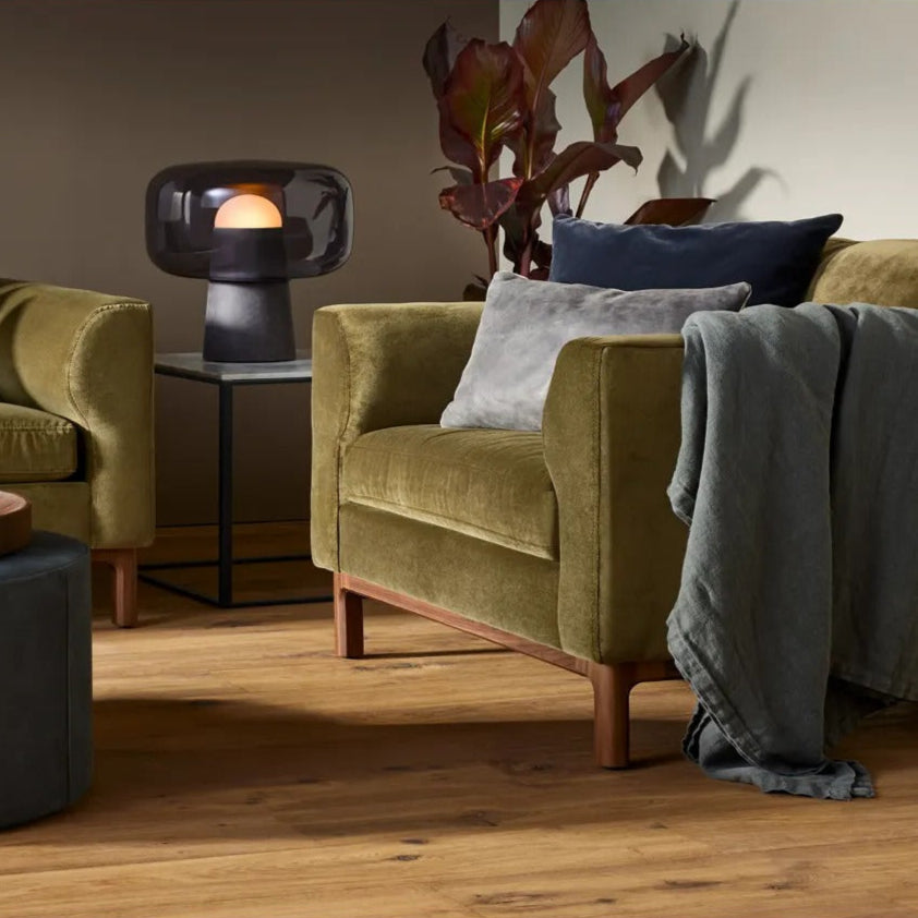 Guide Lounge Chair